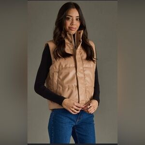 Abercrombie & Fitch Women's Camel Puffer Vest size XS